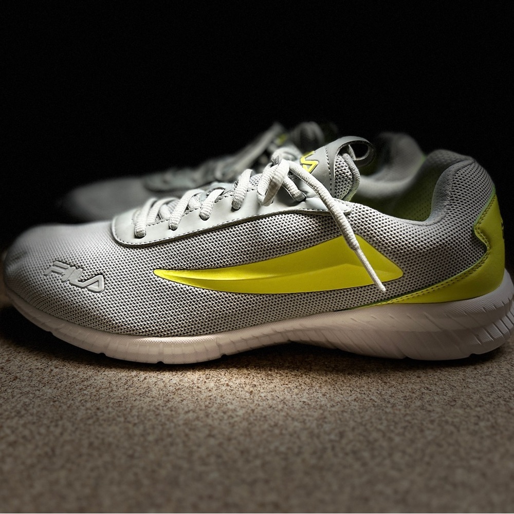 Fila Men’s Running Shoes 12